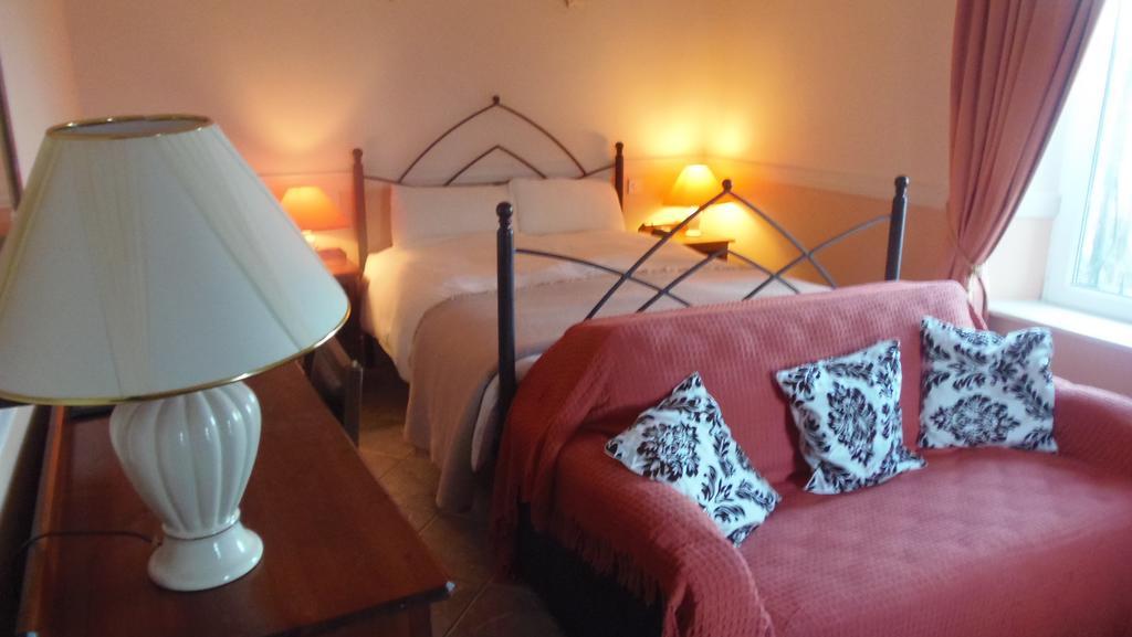 Bed and Breakfast Caheroyn House Athenry Zimmer foto