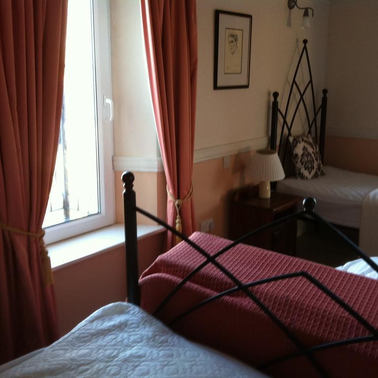 Bed and Breakfast Caheroyn House Athenry Zimmer foto